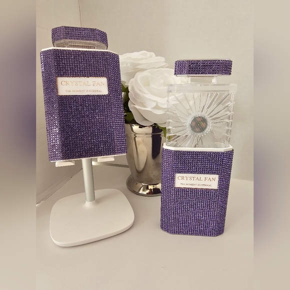 Fan - Handheld Rhinestone Fan - Picture 4 of 5